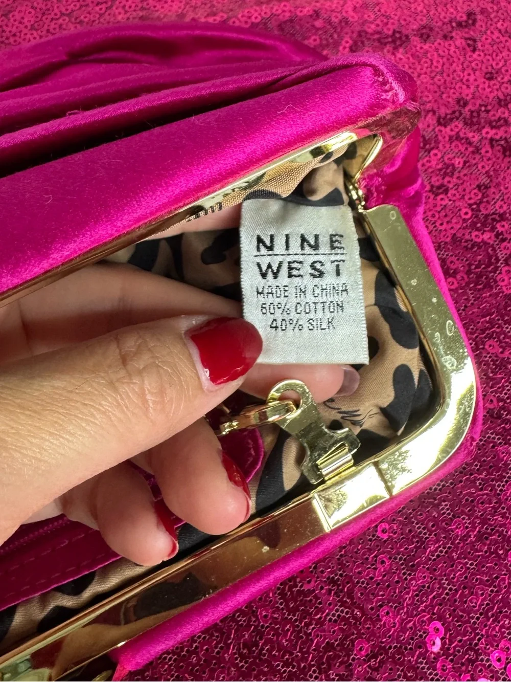 2/for$20🪩 NINE WEST Magenta, Leopard Satin Clutch, Gold-Tone Bar Handle 5x11”